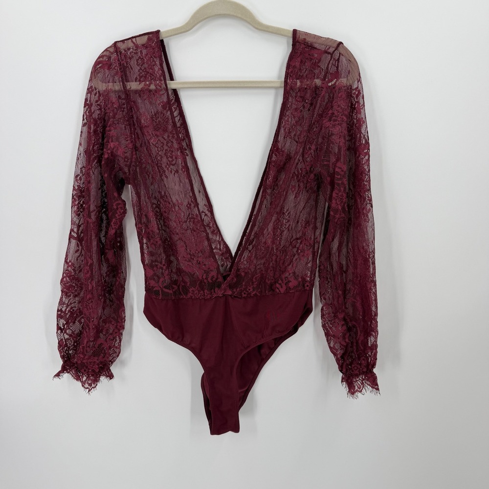 Frederick's of Hollywood plunge Bodysuit S/M Burgundy Lace Sheer Long Sleeve‎
